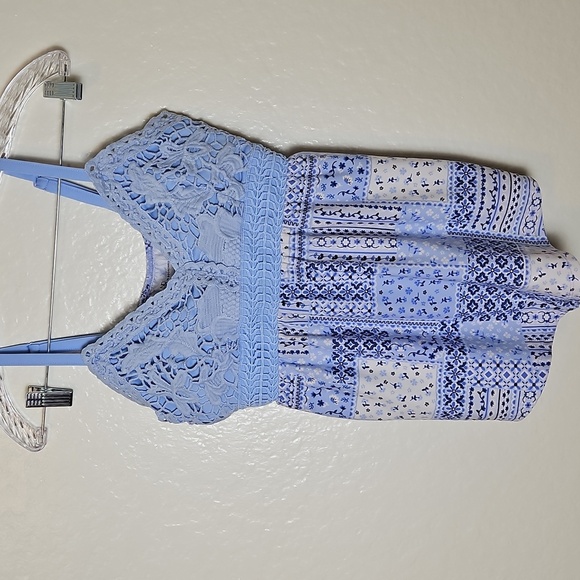 No Boundaries Light Blue Lace Tank Top - Picture 3 of 6